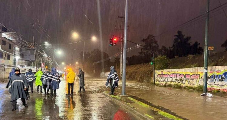 Emiten alerta por tormentas en la Ciudad de México: ¿Cuándo empezarán?