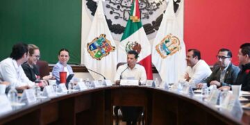 líderes empresariales "Lalo" Gattás