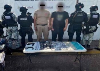 Fuerzas de seguridad aseguran armas, droga y equipo táctico en municipios de Sinaloa