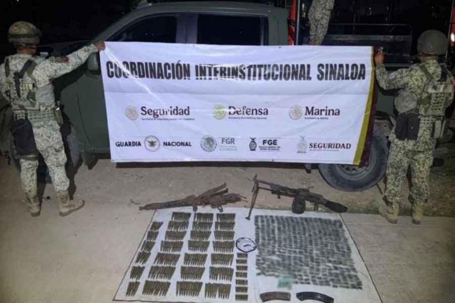 Fuerzas de seguridad aseguran armas, droga y equipo táctico en municipios de Sinaloa