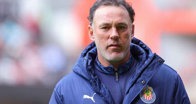 Gabriel Milito Chivas