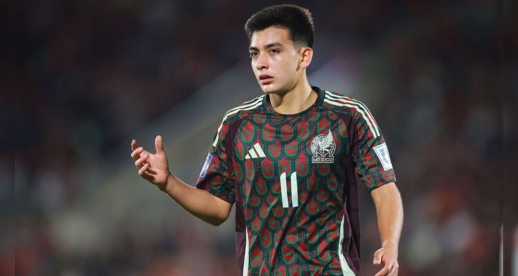 Gilberto Mora Selección Mundial