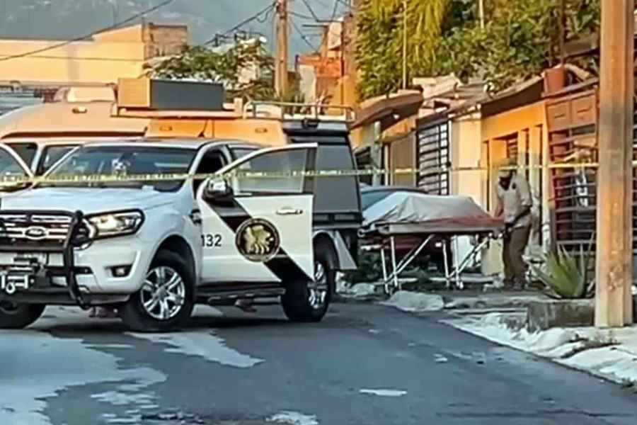 Hallan a persona calcinada tras incendio en vivienda en la colonia Monte Kristal en Juárez, NL