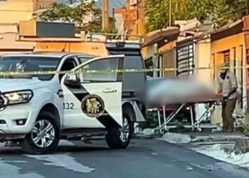 Hallan a persona calcinada tras incendio en vivienda en la colonia Monte Kristal en Juárez, NL