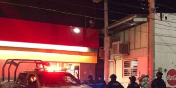 hombre sin vida OXXO Mainero