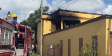Incendio moviliza a Bomberos en vivienda de Matamoros, Tamaulipas