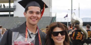 Itatí Cantoral celebra con orgullo la graduación de su hijo Roberto