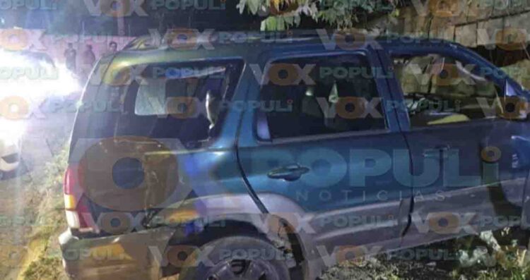 Joven choca su camioneta contra una barda en Tampico, Tamaulipas