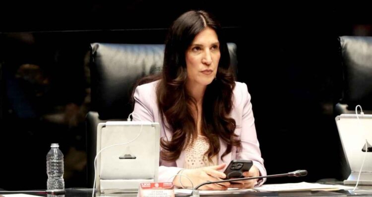 persecución política gobernadora de Chihuahua