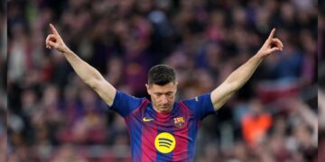 Lewandowski deja Barcelona