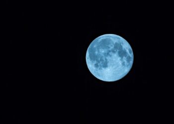 Luna Azul