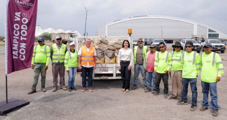 Mónica Villarreal arranca programa “VAcheando” para atender más de mil 300 baches