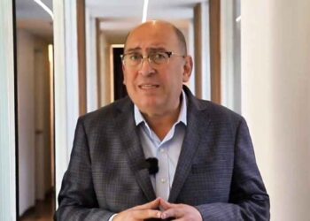 Moreira ve choques constitucionales en reforma de revocación de mandato