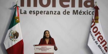 Ariadna Montiel Alejandro Moreno