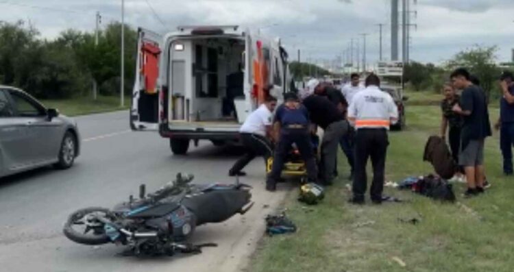 Choque automóvil motocicleta Cadereyta