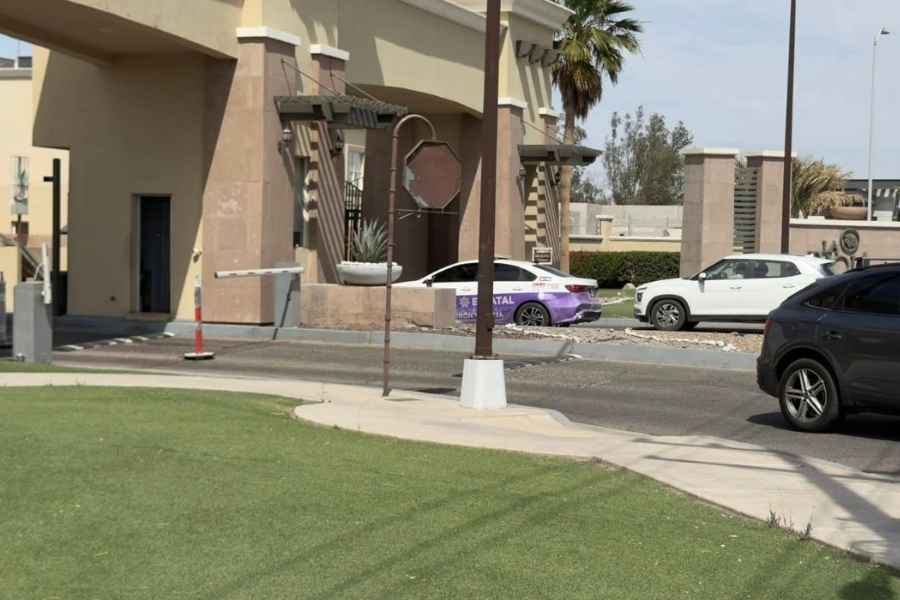 Muere niño por golpe de calor tras ser olvidado en un auto en Mexicali, Baja California