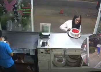 Mujer es captada robando un pastel en Acapulco, Guerrero, y se vuelve viral