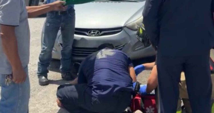 mujer Nuevo Laredo conductora
