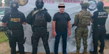 Operativo de Semar deja dos detenidos y arsenal asegurado en Chiapas