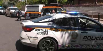Policía queda herido tras accionar su propia arma en Ciudad de México