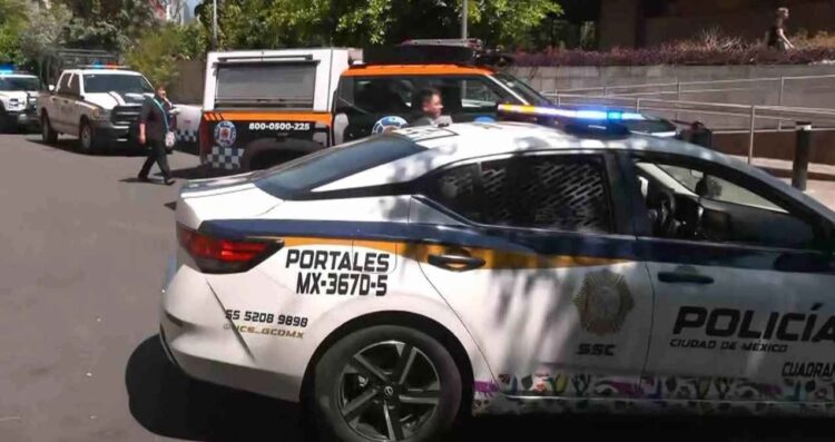 Policía queda herido tras accionar su propia arma en Ciudad de México