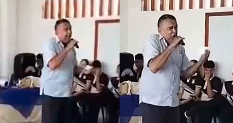 Profesor muere tras cantar frente a sus estudiantes en festival; video