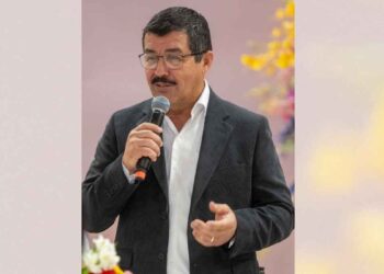 Rector de la UAT reconoce a las madres universitarias y tamaulipecas