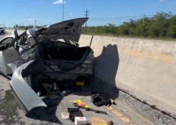 Piedras Negras choque con volcadura