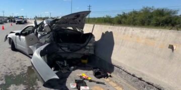 Piedras Negras choque con volcadura
