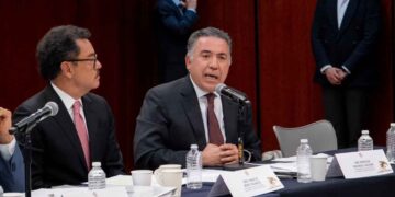 Senado aprueba licencia Inzunza