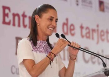 Sheinbaum Pardo respalda citatorios de FGR a Rocha Moya y Maru Campos