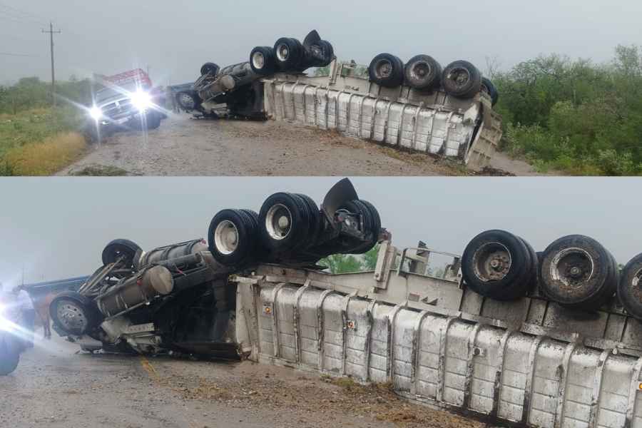 Suspenden circulación de la Carretera Estatal 22 en Cruillas, Tamaulipas, por volcadura de tráiler
