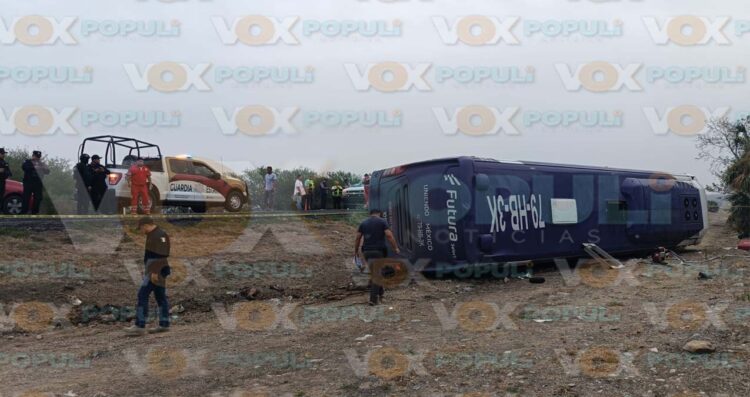Trágica volcadura de autobús deja dos muertos y 9 heridos en la Carretera González-Llera en Tamaulipas