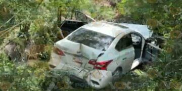 Tráiler choca contra Nissan y deja lesionada a conductora en Reynosa, Tamaulipas