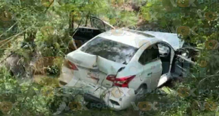 Tráiler choca contra Nissan y deja lesionada a conductora en Reynosa, Tamaulipas