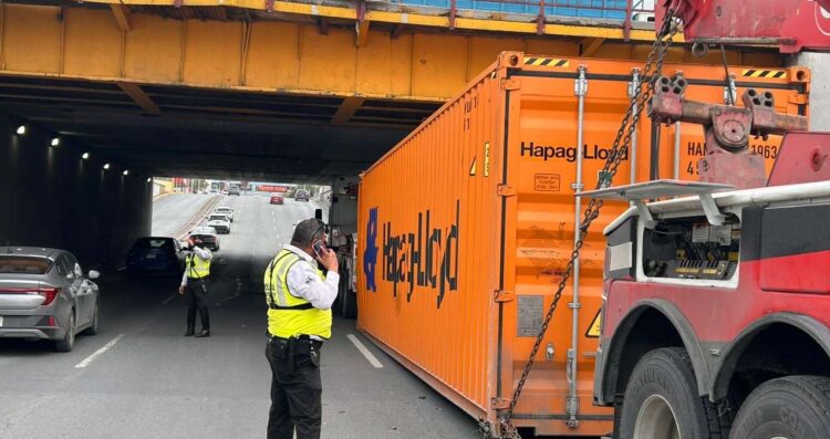 Tráiler puente Monterrey