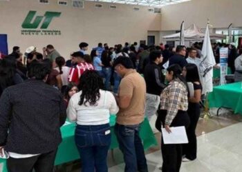 UTNL realiza Feria de Empleo con más de 300 estudiantes en Nuevo Laredo, Tamaulipas