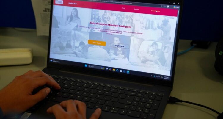 bolsa de empleo digital Nuevo Laredo