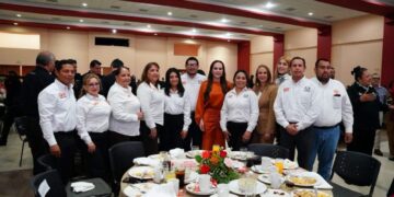 bono económico maestros Nuevo Laredo