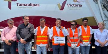 camión recolector de basura en Victoria