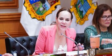 dispersión de becas Nuevo Laredo