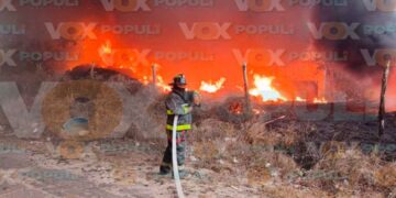 _incendio de zacatal en Madero