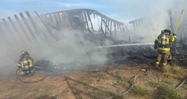 _incendio tractocamiones en Nuevo Laredo