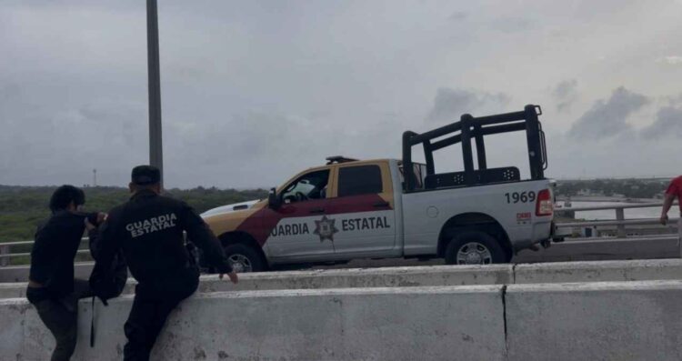 _intento de suicidio en el Puente Tampico