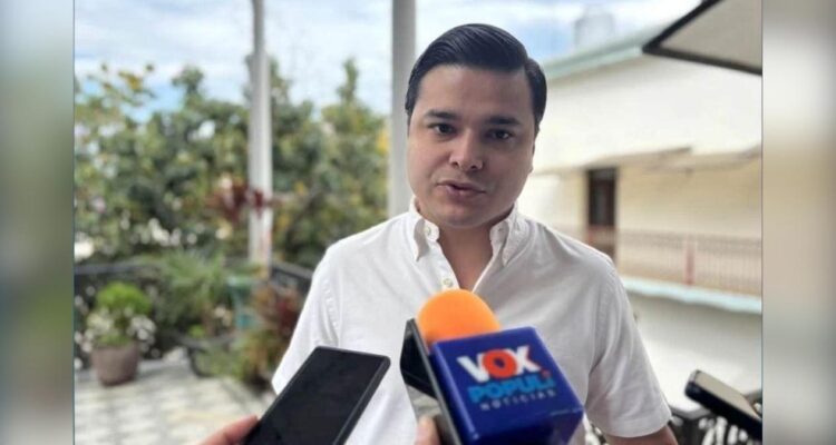 regreso de Policía Municipal en Victoria