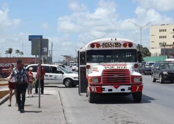 suspenden rutas de transporte en Matamoros