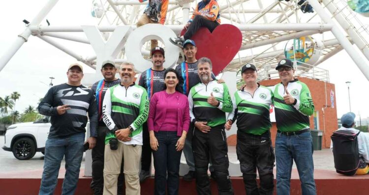 _turistas puente vacacional Tampico