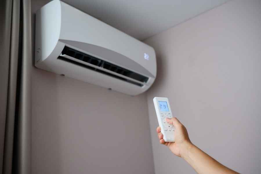 ¿Cuál es la temperatura ideal para que el aire acondicionado consuma menos energía