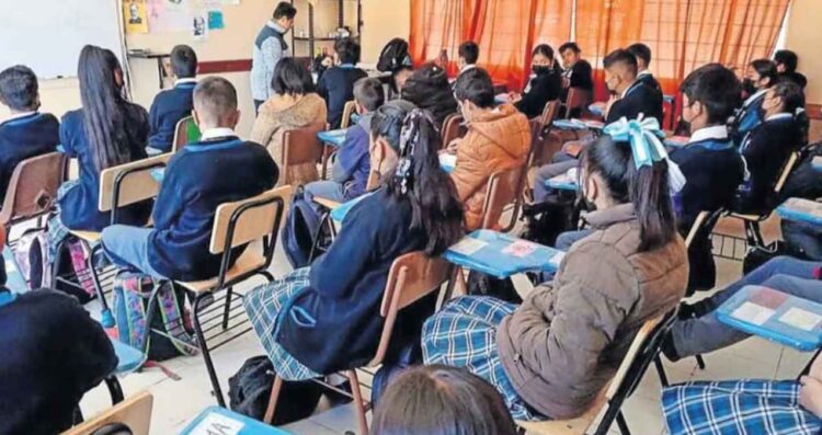 ¿Cuáles son los 9 estados que adelantarán el fin de clases?