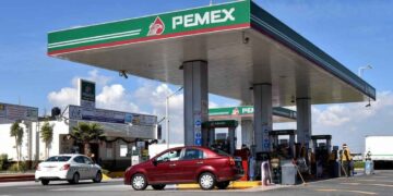 ¿De cuánto será el ahorro al pagar con tarjeta en gasolineras de México?